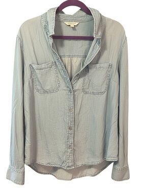 Liverpool Light Blue Denim Button-Front Shirt